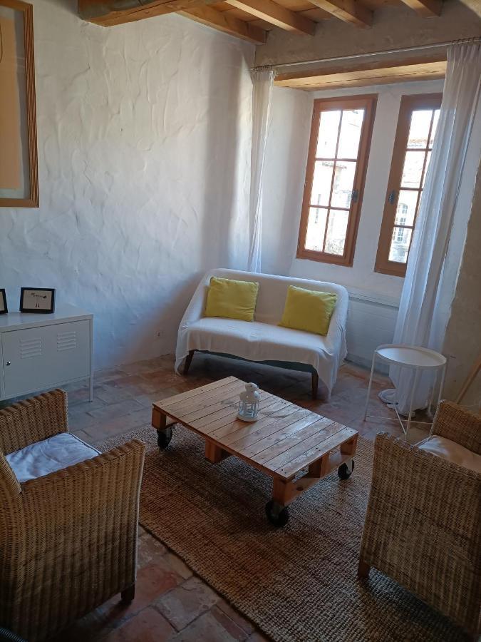 Maison Atypique Coeur De Village Historique Villeneuve-lès-Avignon Dış mekan fotoğraf